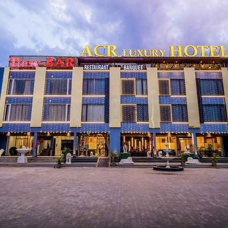 Acr Luxury Hotel Mohali Exterior photo