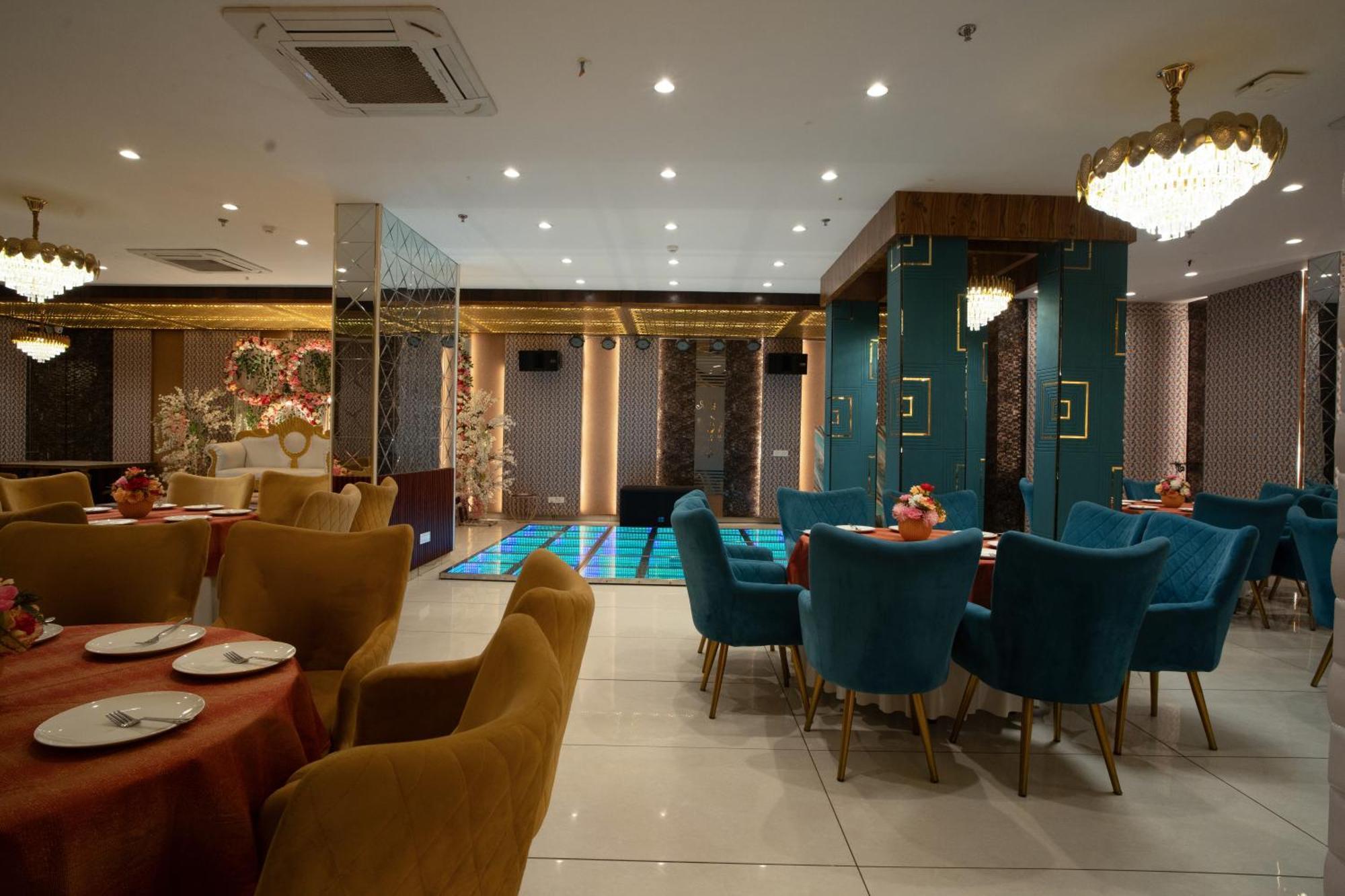 Acr Luxury Hotel Mohali Exterior photo